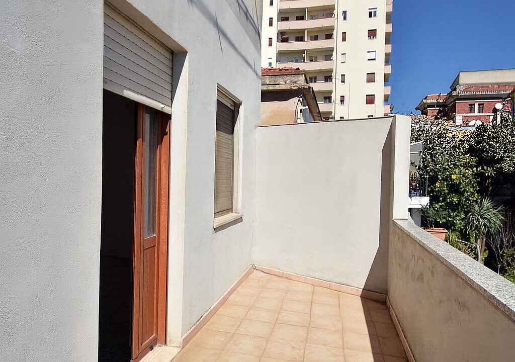 WhatsApp Image 2025-11-03 at 18.18.21