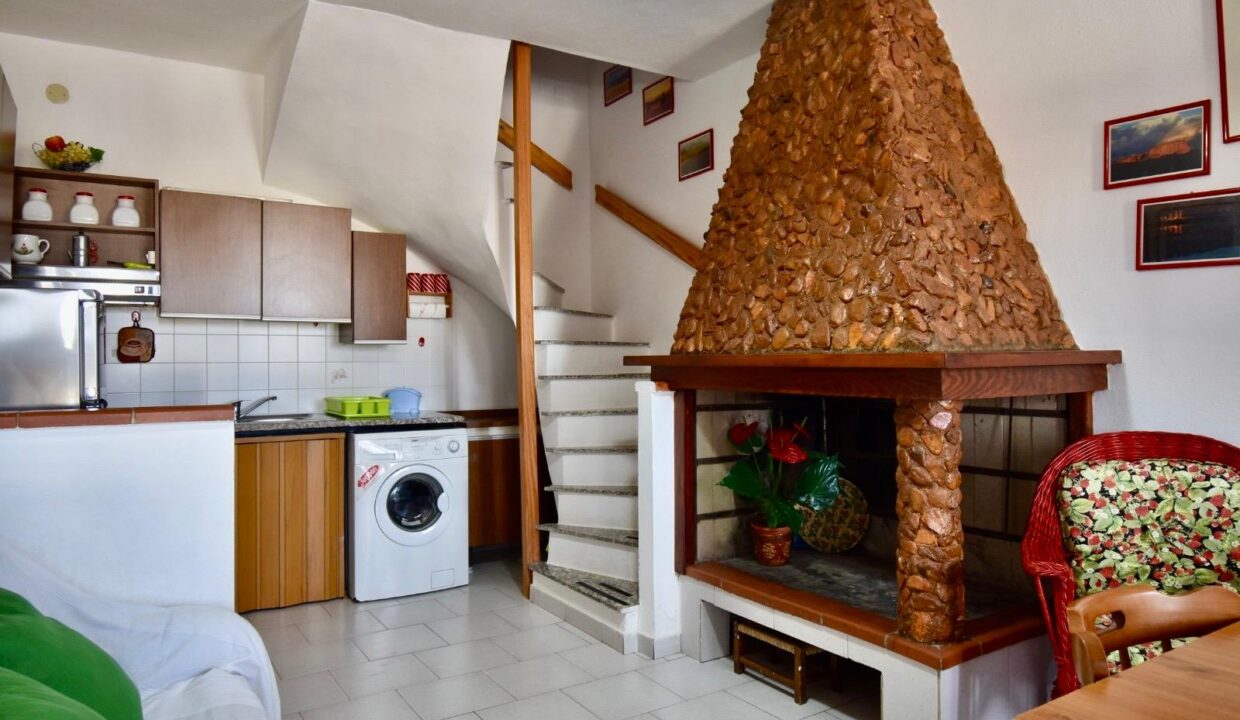 WhatsApp Image 2025-05-23 at 11.42.00