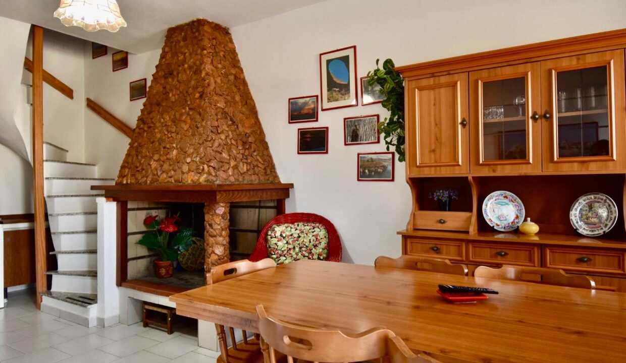 WhatsApp Image 2025-05-23 at 11.42.01 (1)