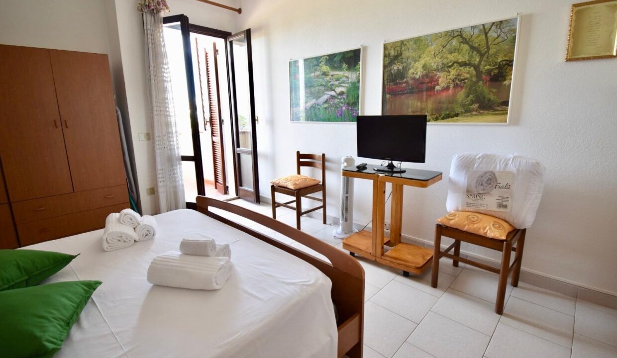 WhatsApp Image 2025-05-23 at 11.42.01 (5)