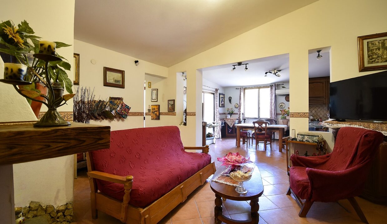 WhatsApp Image 2025-07-18 at 16.49.31