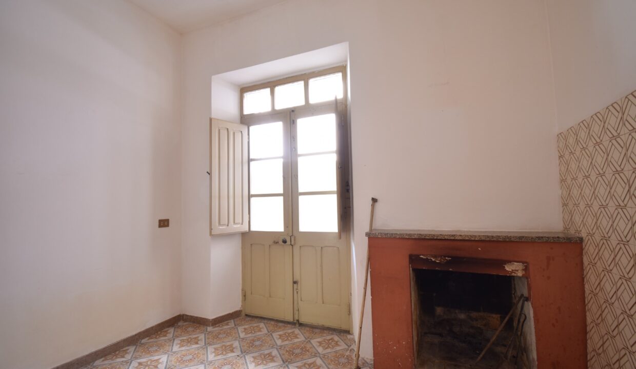 WhatsApp Image 2025-08-25 at 16.54.30