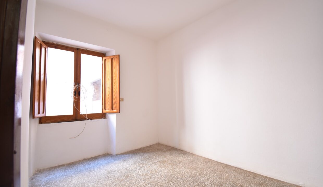 WhatsApp Image 2025-08-25 at 16.54.31