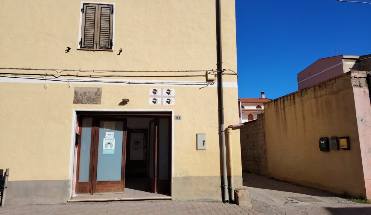 WhatsApp Image 2025-10-16 at 17.05.09 (12)