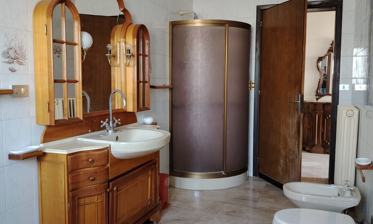 WhatsApp Image 2025-10-16 at 17.16.43 (13)