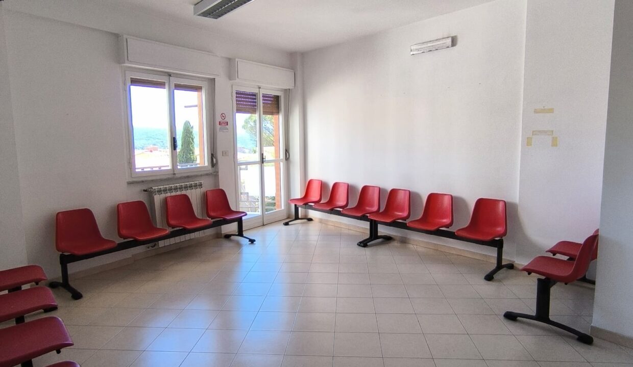 Via Cattaneo Ufficio (3)