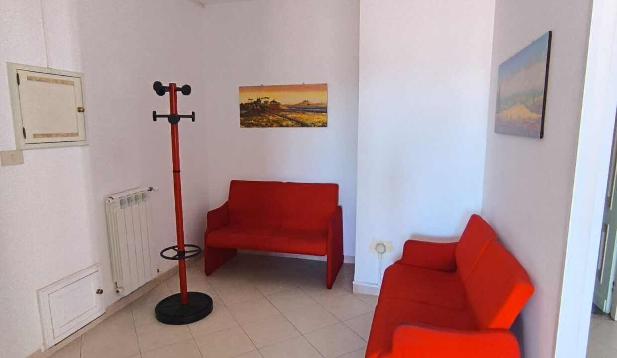 Via Cattaneo Ufficio (8)